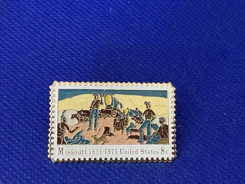 1821 1971 Missouri USPS Postage Stamp lapel pin
