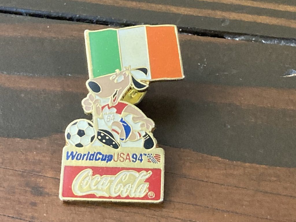 Ireland Flag World Cup USA 1994 Coca Cola lapel pin