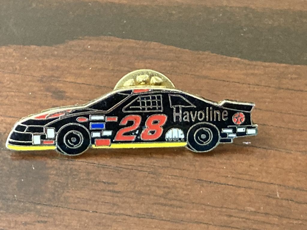 Havoline Race Car #28 lapel pin