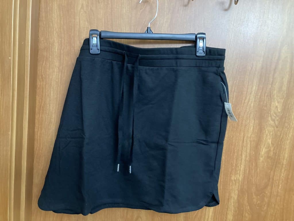 Daily Ritual Black Skirt Size XL