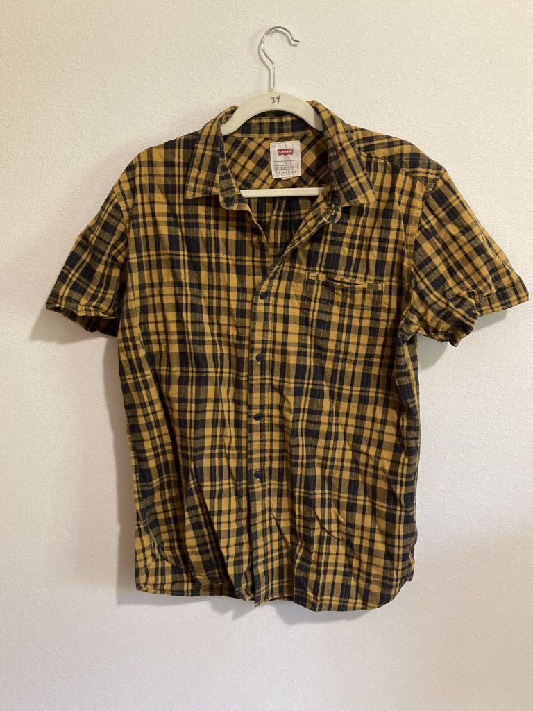 Levi's Yellow plaid shirt men size L