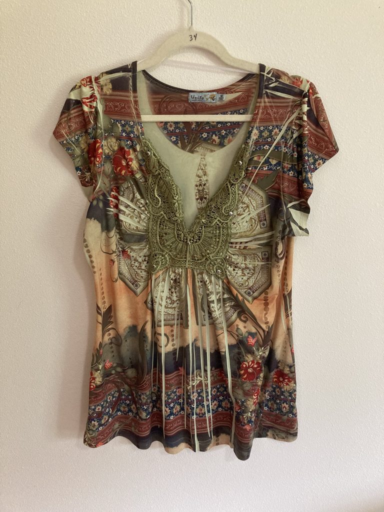Unity World Wear Blouse Size Medium