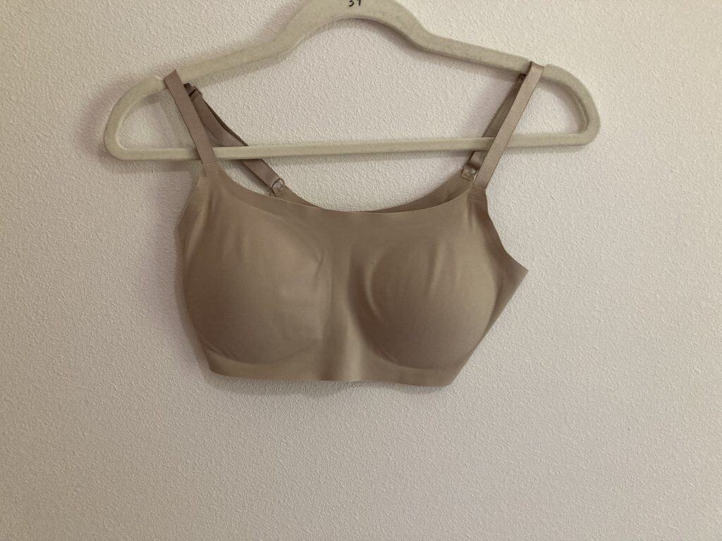 Calvin Klein Size M Beige Bra